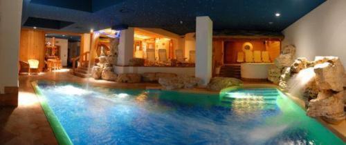 Eco Wellness Hotel Notre Maison Cogne Ngoại thất bức ảnh