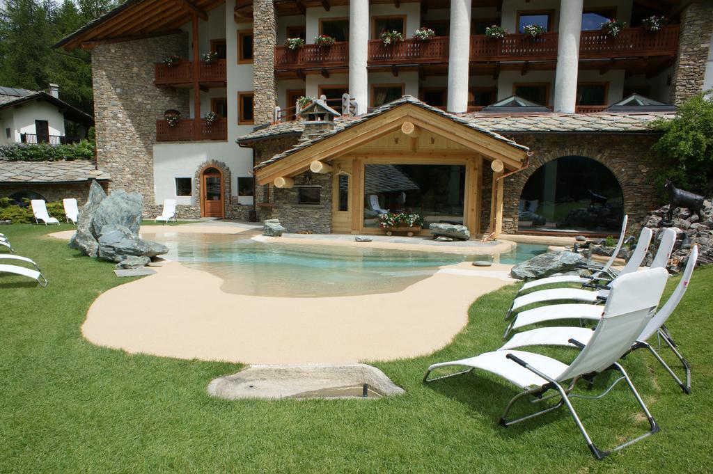 Eco Wellness Hotel Notre Maison Cogne Ngoại thất bức ảnh